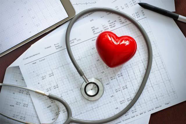 13643_How-Cardiologists-Cardiac-Surgeons-Protect-Their-Heart-Every-Day.jpeg