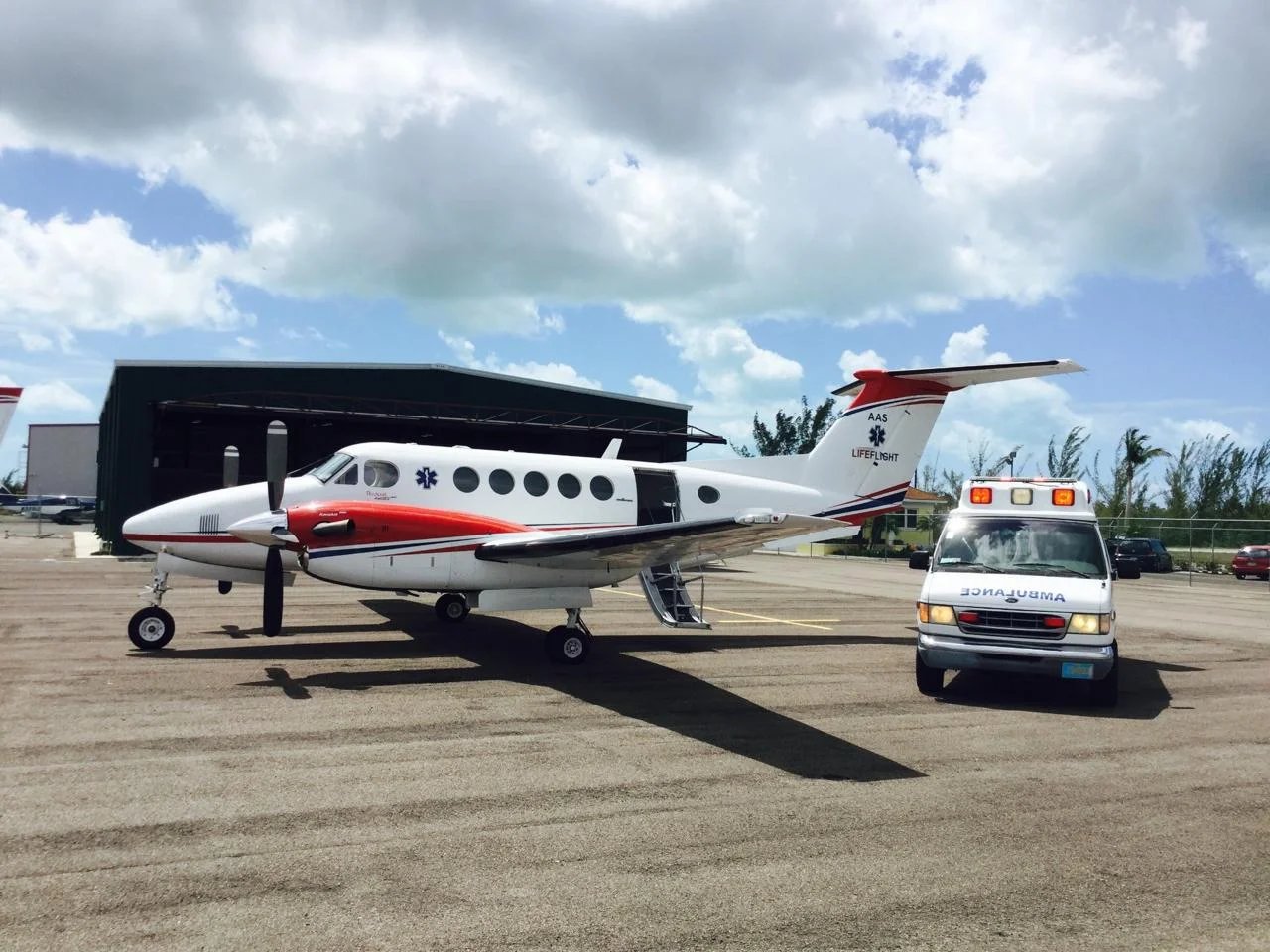 DR. OM PRAKASH - LotusHealth Pollachi